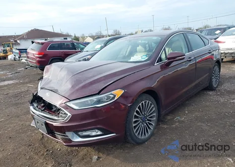2017 Ford Fusion Titanium z USA, uszkodzony, nr VIN 3FA6P0K97HR131655